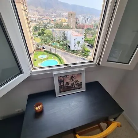 Piso Amplio Con Piscina