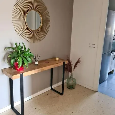 Piso Amplio Con Piscina * Aguadulce (Almeria)
